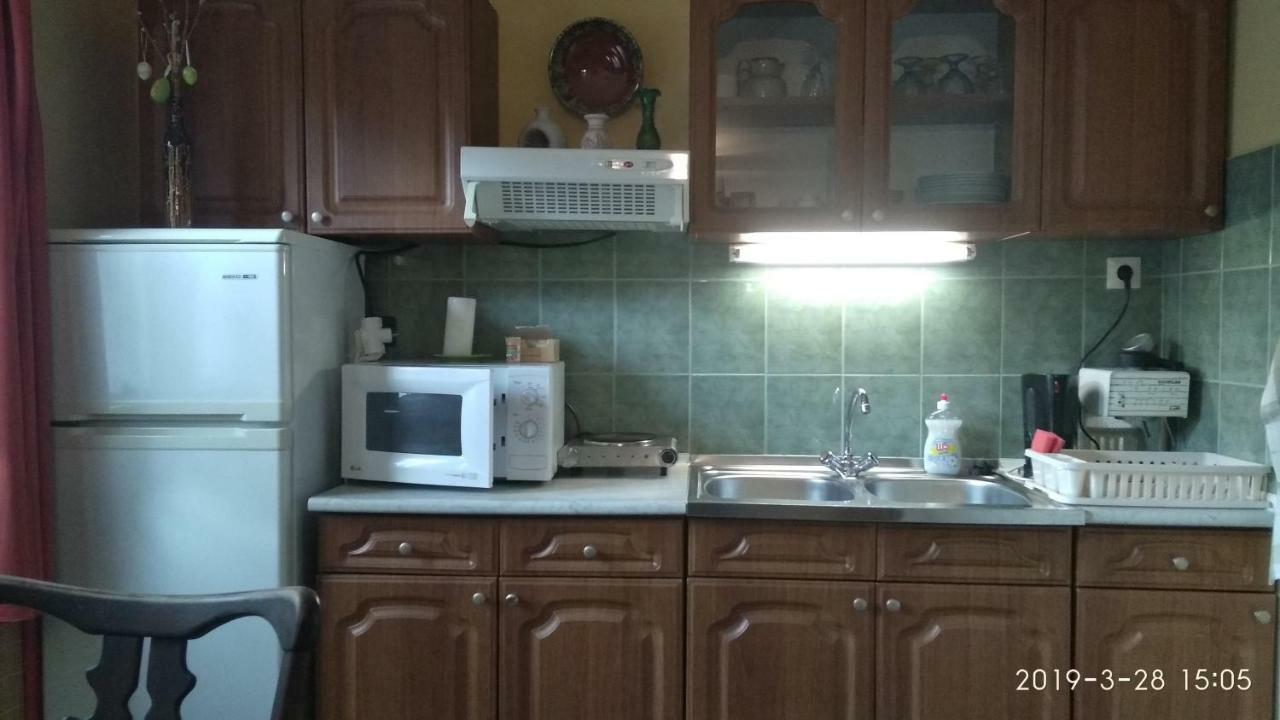 Naszaly Kapuja Vendeghaz Apartment Kosd Luaran gambar
